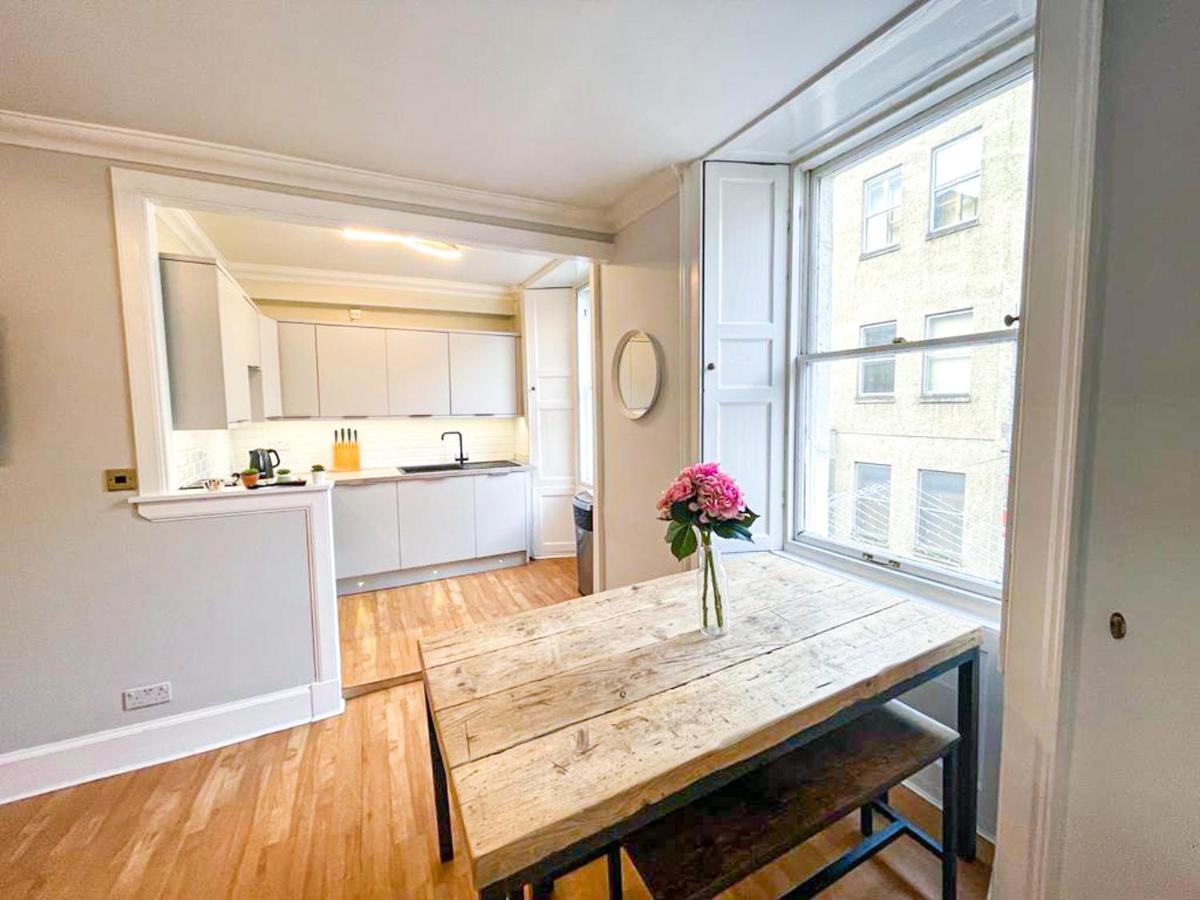 Rose Street'S Hidden Treasure- 2Bed Newly Refurbished Apt Эдинбург Экстерьер фото