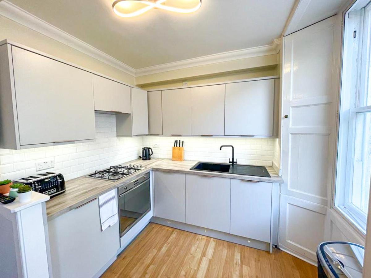 Rose Street'S Hidden Treasure- 2Bed Newly Refurbished Apt Эдинбург Экстерьер фото
