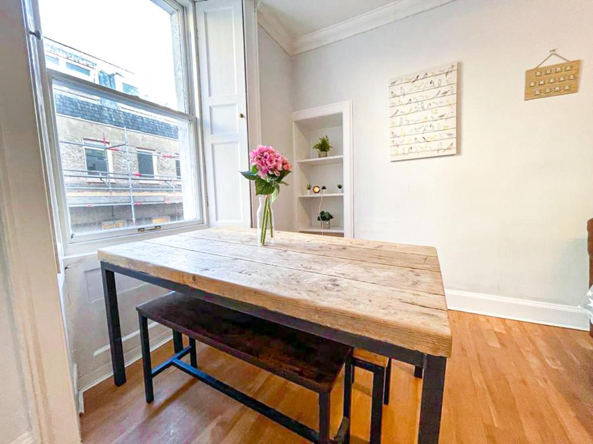 Rose Street'S Hidden Treasure- 2Bed Newly Refurbished Apt Эдинбург Экстерьер фото