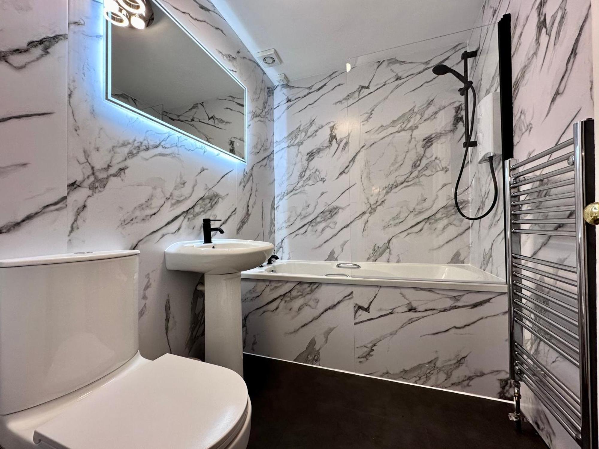 Rose Street'S Hidden Treasure- 2Bed Newly Refurbished Apt Эдинбург Экстерьер фото